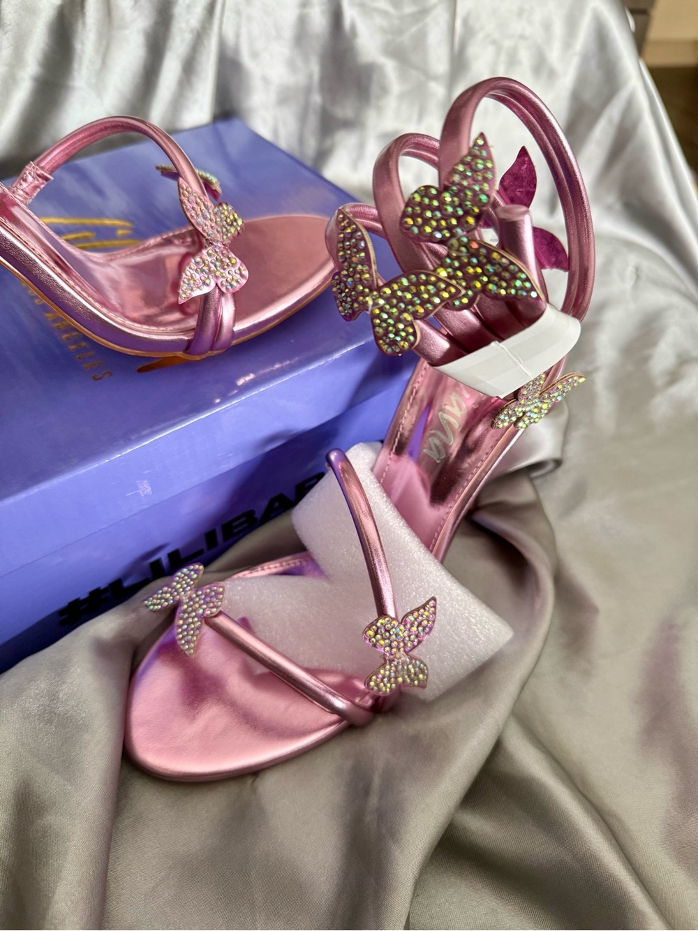 Liliana Nikia Butterfly Wrapped Heels - Picture 4 of 8